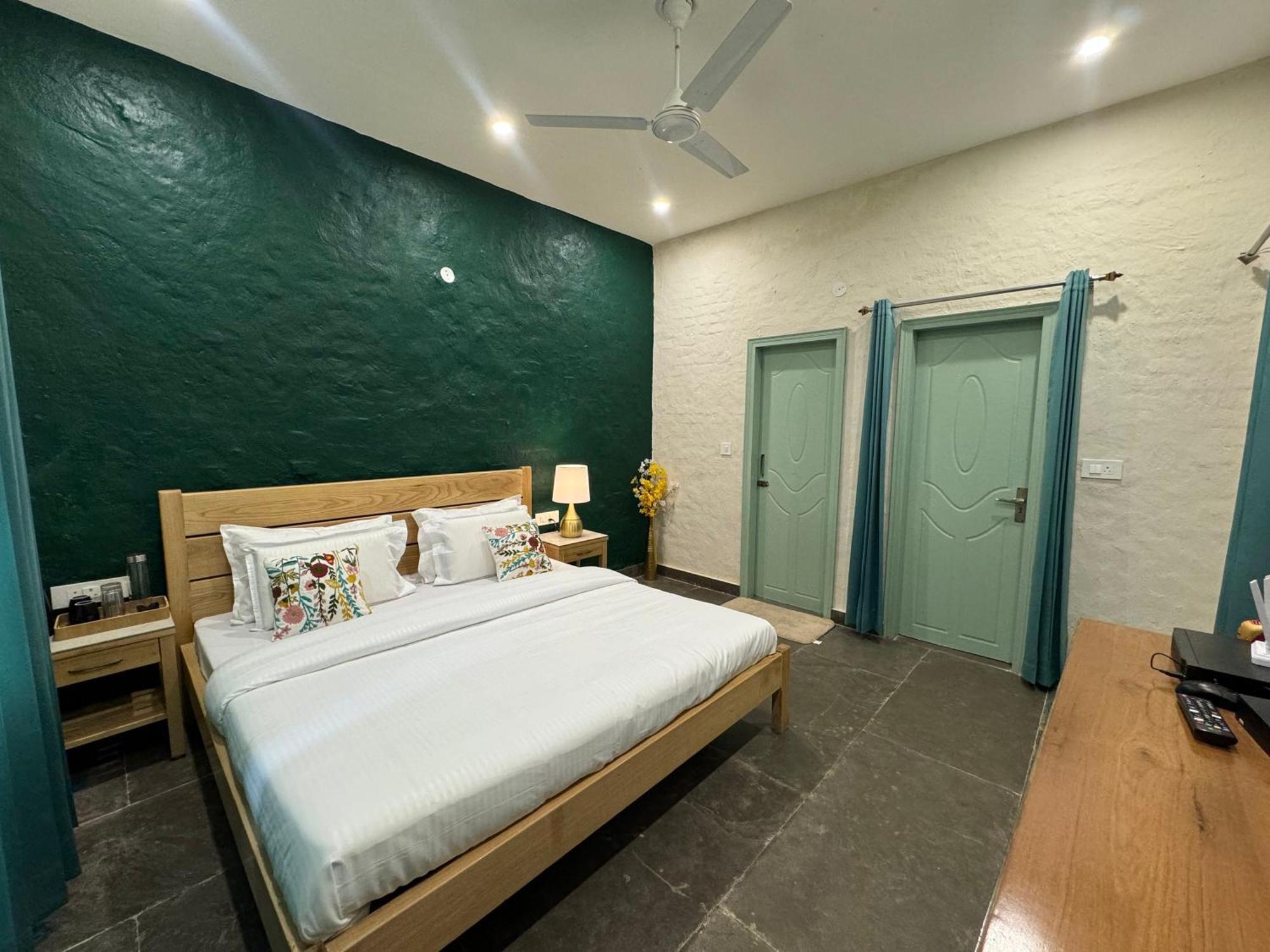 Cliff House, 3Br Lux Farmhouse 2Km To Rajpur Road Дехрадун Экстерьер фото